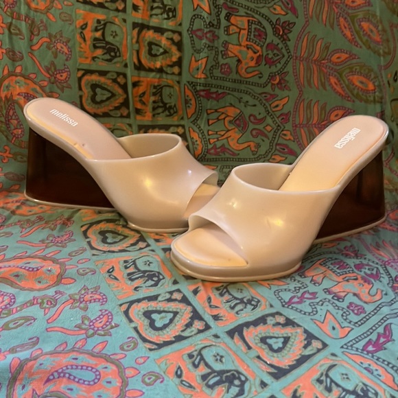 New Mellissa Jelly heels. Original price $129.99. Now $80. SizeUSA 8 - Picture 2 of 5